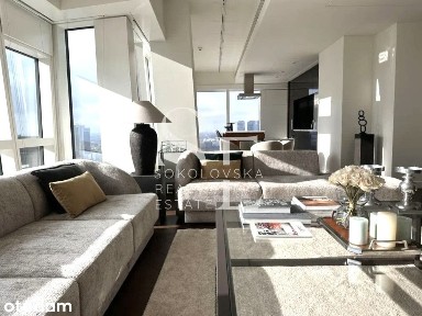 Ekskluzywny apartament w Złota 44