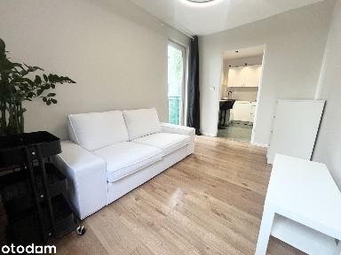 Bądź pierwszym najemcą, 2 osobne pokoje i kuchnia,balkon,garaż,Opolska