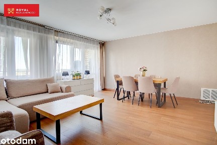 Przestronne 3-pokojowe mieszkanie z windą i balkonem (loggia)!