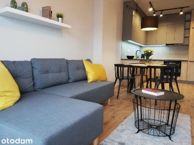 Nowoczesny apt. 2 pokoje, garaż, balkon, winda REZERWACJA