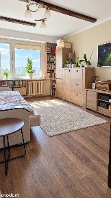 3 pokoje 48,4 m² IX piętro duży balkon piękny widok Rubinkowo winda