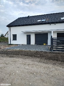 Dom Kliniska Wielkie, gaz,woda i kanalizacja miejska|Oferta prywatna