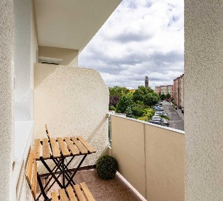 Kawalerka 26 m² do wynajęcia - Gdynia Redłowo, z balkonem, blisko plaży