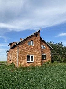 Dom 220 m² na działce 1936,5 m² - Stróża, gmina Rząśnia