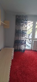 Duża kawalerka z miejscem parkingowym, ogrodzony blok, bardzo duży balkon