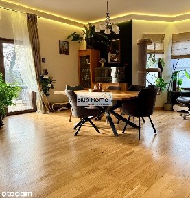 Nowoczesny DOM Z Własnym Basenem I Bankiem Energii