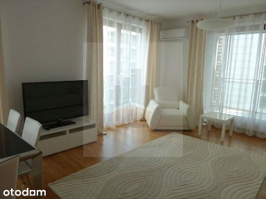 Apartament w centrum przy parku