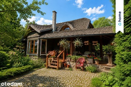 Wyjątkowy dom z bali na 88-arowej działce
