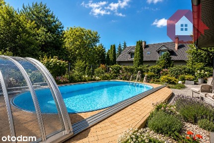 Nowoczesny parterowy dom 196m² z basenem, Nadarzyn