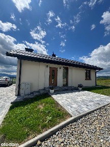 Nowoczesny dom z widokiem na panoramę Nowego Sącza
