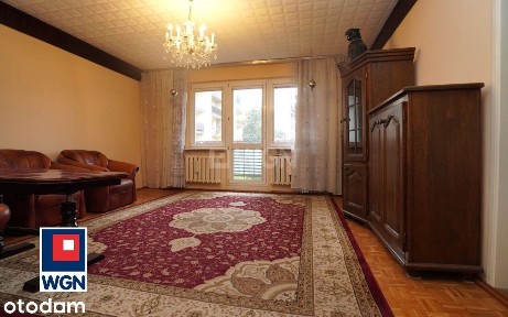 Przktyczne, trzypokojowe.
