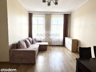 Dwupokojowe mieszkanie z osobną kuchnią