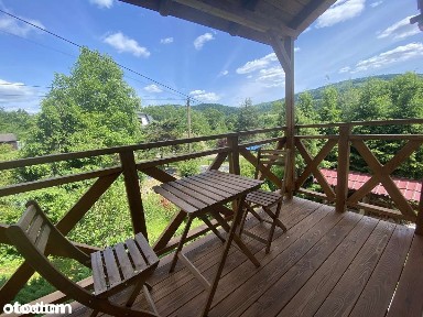 Wynajmę część domu (osobne apartamenty) w górach nad strumieniem.