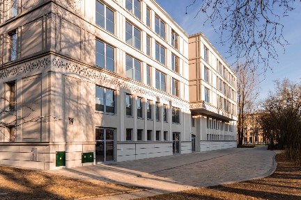 Bezpośrednio | Lokal biurowy| 35,5m2| 2 pokoje| os. Teatralne | Klimatyzacja