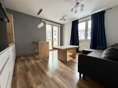 3-POKOJOWE słoneczne mieszkanie z balkonem i GARAŻEM [BEZ PROWIZJI]