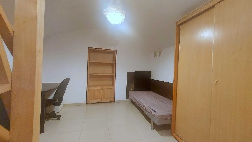 CENTRUM - atrakcyjne 3 pokojowe mieszkanie ( 10 min do Rynku) - 1/2 prowizji