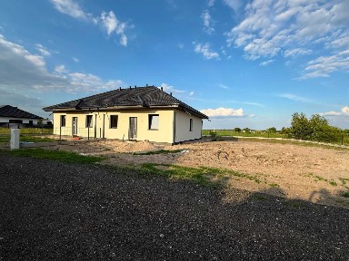 REZERWACJA! Przestronny dom 81m2 z działką 850m2 taniej niż w mieszanie bloku Szubin blisko Bydgoszczy