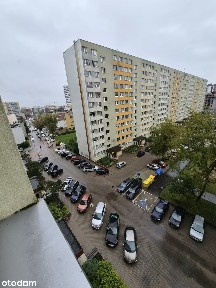 Przestronne trzy pokoje w dobrej lokalizacji