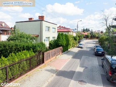 Dom w pobliżu Metra Zacisze