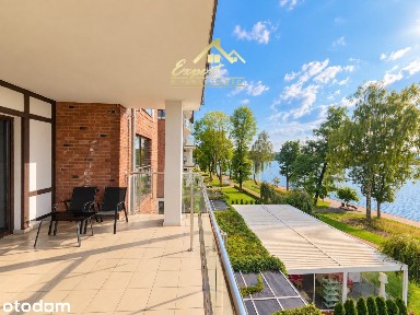 Apartament w Willa Port|Frontowy widok na Jezioro