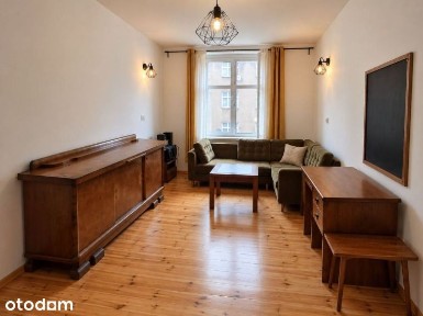 Klimatyczne mieszkanie z balkonem i piwnicą