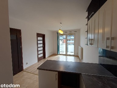 33 m² I 2 pokoje I Miejsce postojowe