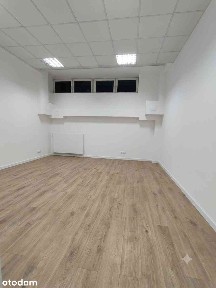 Przestronny, wysoki (3.6m) lokal Kawalerka/2 pokoje, ul. Długa