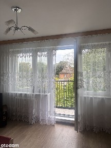 Wynajmę 2 pokoje z osobną kuchnią, balkon, os.Dąbrowszczaków