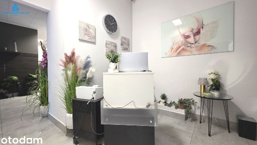 Lokal parterowy 118m2 z 3 witrynami pomiędzy COSMO a Pałacem Kultury