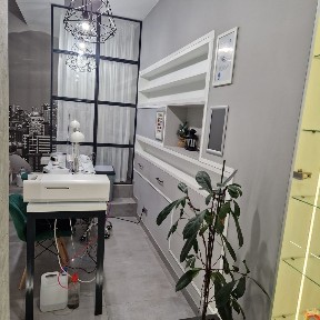 Gabinet manicure i pedicure Kielce klonowa