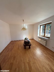 Dom z dużą działką 33a i zapleczem gospodarczym