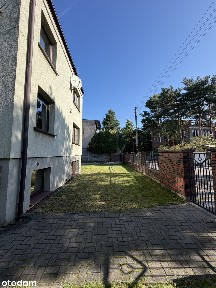 Dom wolnostojący ok. 275 m² działka 840 m² garaż 3-stanowiskowy 56 m²