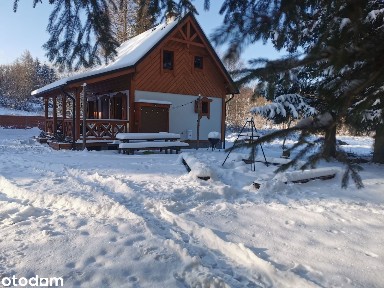 Domy działka i szumiący potok, gotowy biznes