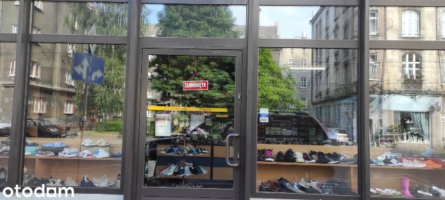 Zabrze ul.3 Maja - lokal 86 m.kw.na parterze I duża witryna
