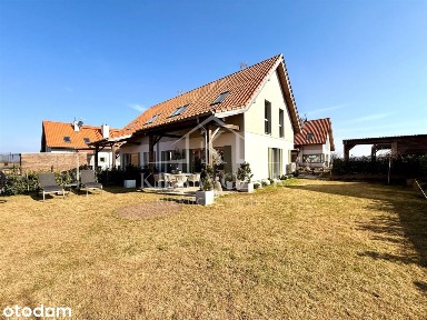 Komfortowy Dom W Zabudowie Bliźniaczej - Lux