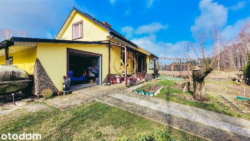 Klimatyczny dom przy lesie, nowy piec fotowoltaika