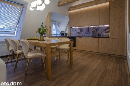 Luksusowy apartament z windą, klimą i miejscem postojowym, centrum