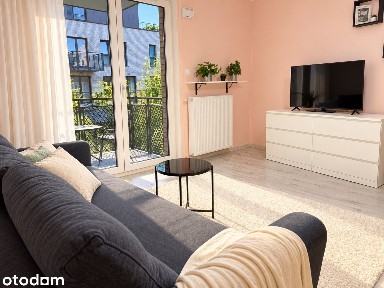 Stalowa | Przytulna kawalerka z balkonem przy metrze | 34m2