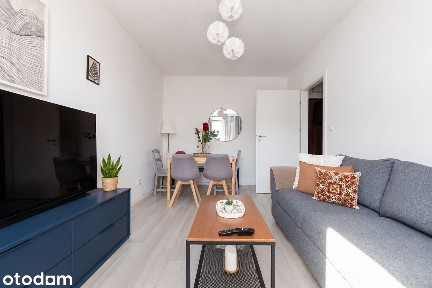 2 pokoje z oddzielną kuchnią i balkonem 8 m² | Metro Chrzanów