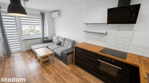 Klimatyzacja, rolety zewnętrzne, 2 pokoje +balkon