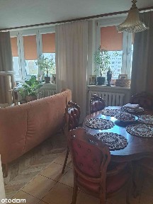 Sprzedam mieszkanie w Sosnowcu przy Stawikach.