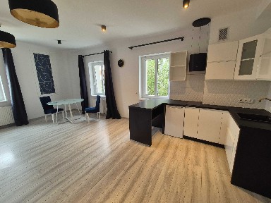 Kawalerka 40m2 w zrewitalizowanej kamienicy na Wildzie