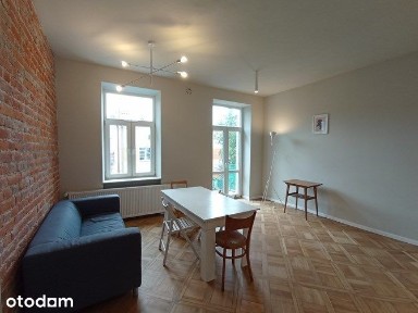 Okopowa 16, Centrum - 3 pokoje z balkonem, 68m2