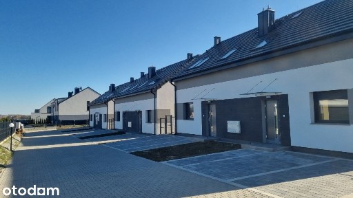 Nowe domy dwulokalowe przy ul. Sudecka 73A lok.2, 73B lok.1