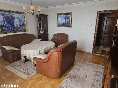 Wynajmę komfortowe trzypokojowe mieszkanie