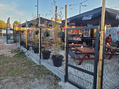 Piaseczno - Wynajmę miejsce pod food truck/mobilne usługi | duży ruch