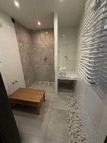 Przestronna nieruchomość dwupoziomowa z widokiem na zieleń | 118,38 m²