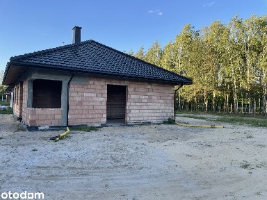 Dom parterowy w stanie surowym otwartym 140m działka 1070m