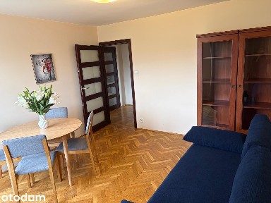 Wynajmę 2-pokojowe mieszkanie (52 m2) w ścisłym centrum Warszawy