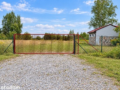DOM 153 m² + 3,5 ha działki + budynek 90 m² po siłowni + magazynek